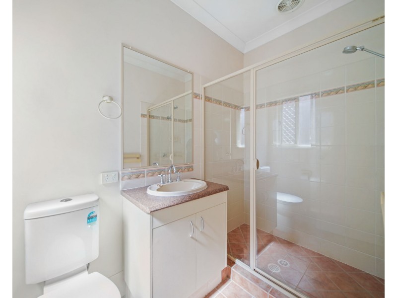 5 Mauritius Court, Varsity Lakes QLD 4227