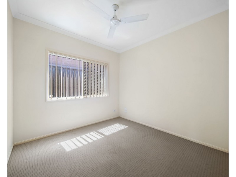 5 Mauritius Court, Varsity Lakes QLD 4227