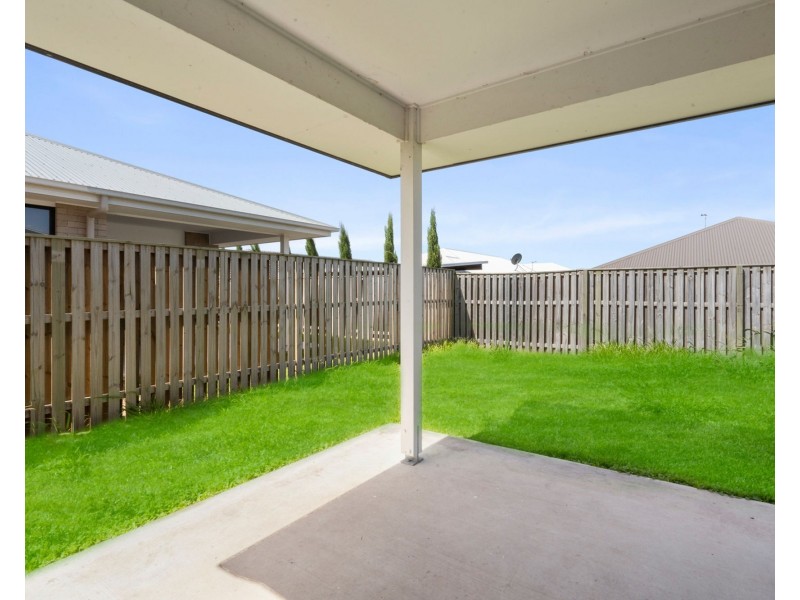 3 Great Sandy Circuit, Pimpama QLD 4209