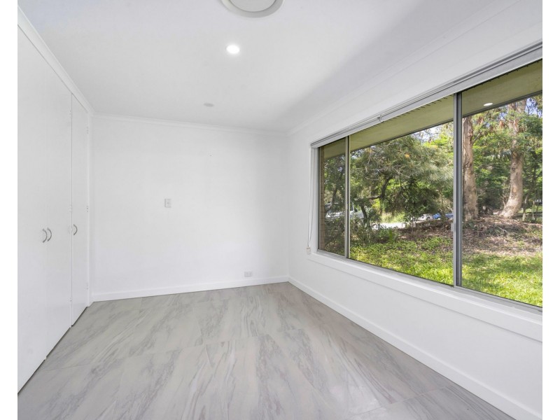 5 Shepparton Road, Helensvale QLD 4212
