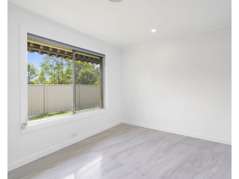 5 Shepparton Road, Helensvale QLD 4212