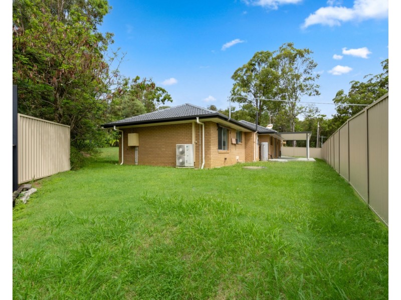 5 Shepparton Road, Helensvale QLD 4212