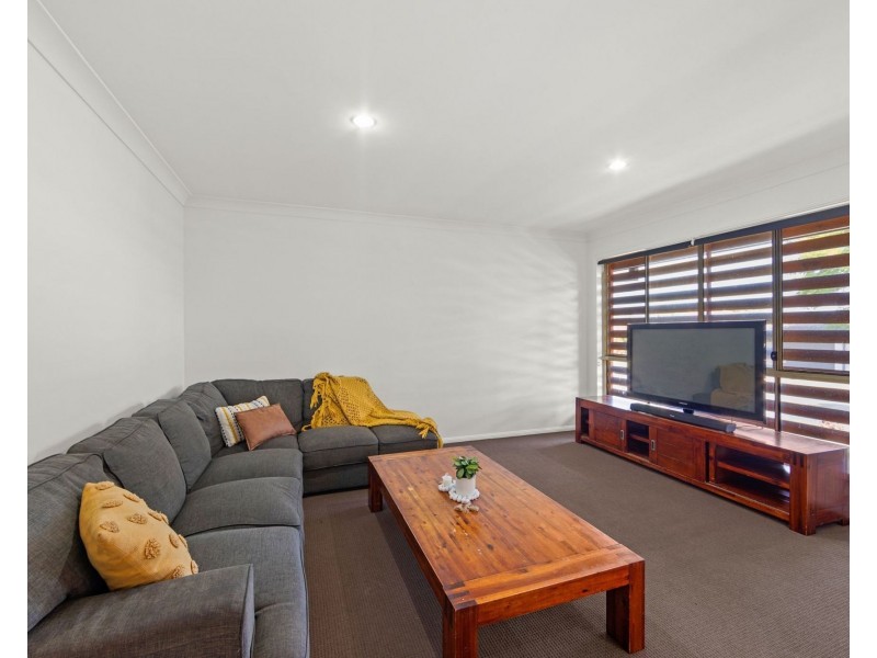 13 Bedroff Street, Upper Coomera QLD 4209