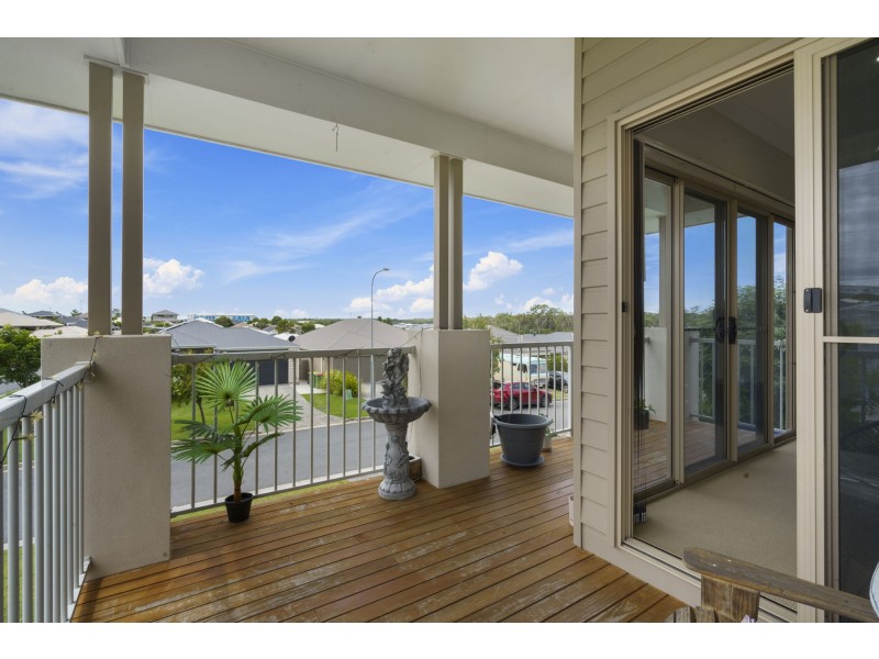 1 PERCY EARL CRESCENT, Pimpama QLD 4209