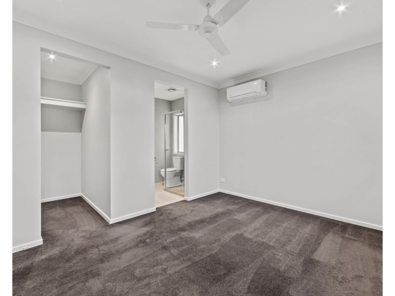 11 Mudlo Street, Yarrabilba QLD 4207