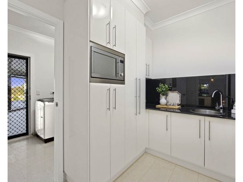 13-19 Longbow Crescent, Forestdale QLD 4118