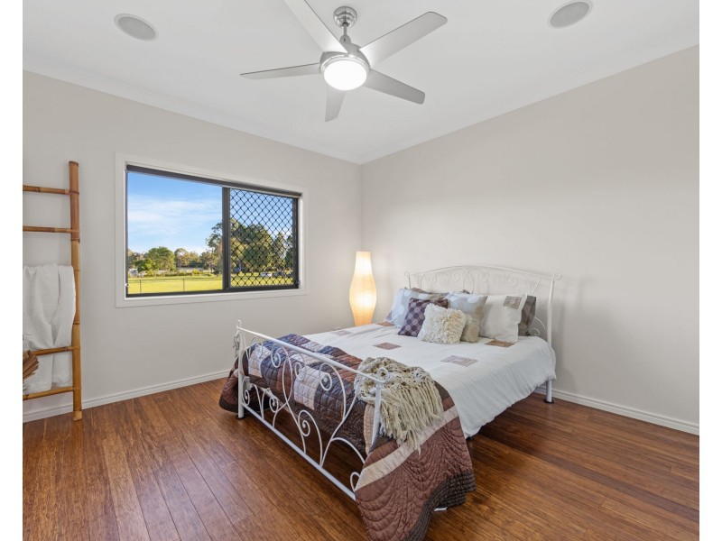 13-19 Longbow Crescent, Forestdale QLD 4118