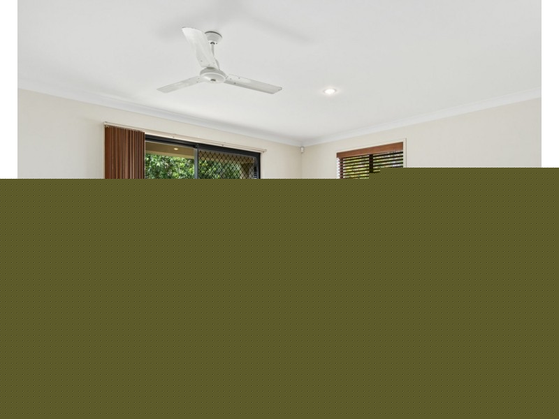 22 Mulgrave Crescent, Varsity Lakes QLD 4227