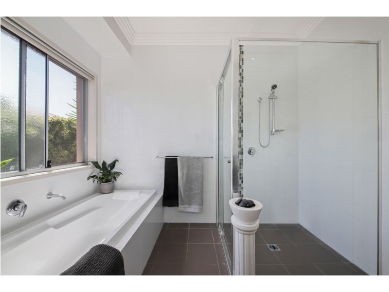20 Rainbow Circuit, Coomera QLD 4209