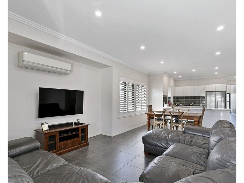 2A Brimblecombe Street, Victoria Point QLD 4165
