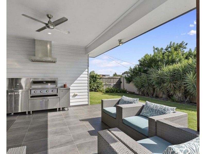 2A Brimblecombe Street, Victoria Point QLD 4165