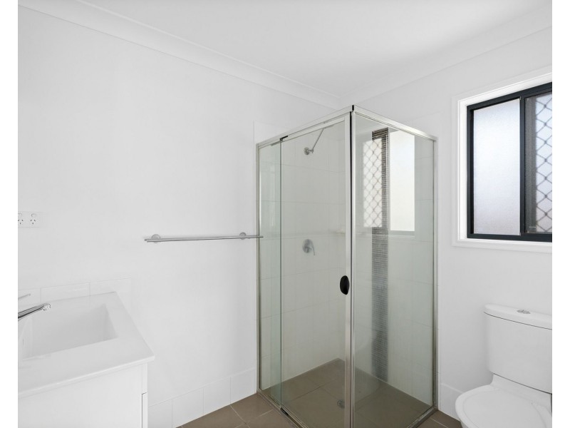 58 Aldgate crescent, Pacific Pines QLD 4211