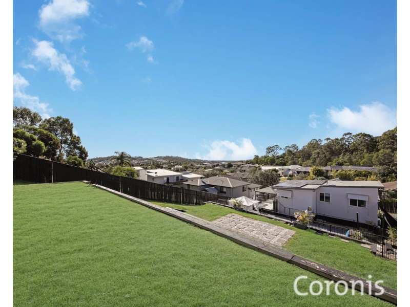 25 Elkins Street, Pacific Pines QLD 4211