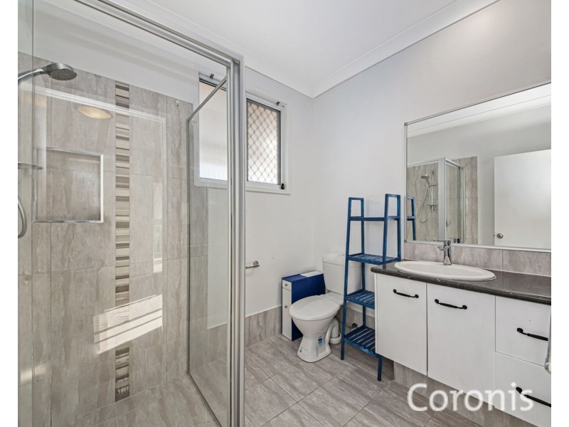 25 Elkins Street, Pacific Pines QLD 4211