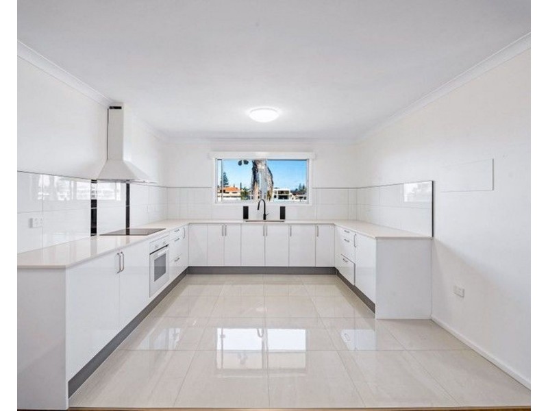 36 Paradise Island, Surfers Paradise QLD 4217