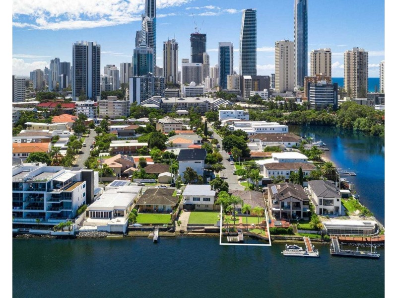 36 Paradise Island, Surfers Paradise QLD 4217