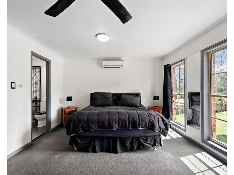 24 Vaughan Drive,, Ormeau QLD 4208