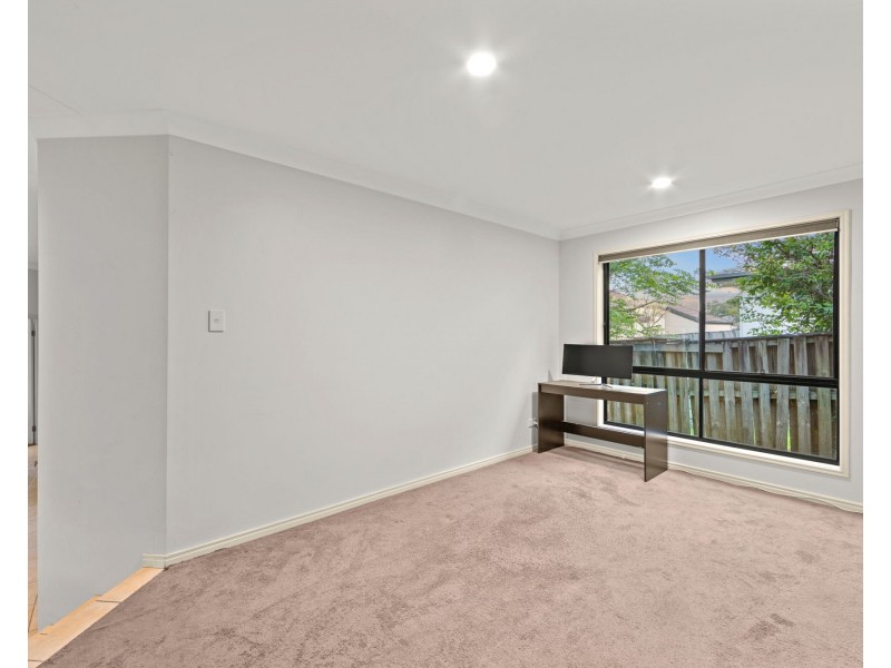 34 Gawain Drive, Ormeau QLD 4208