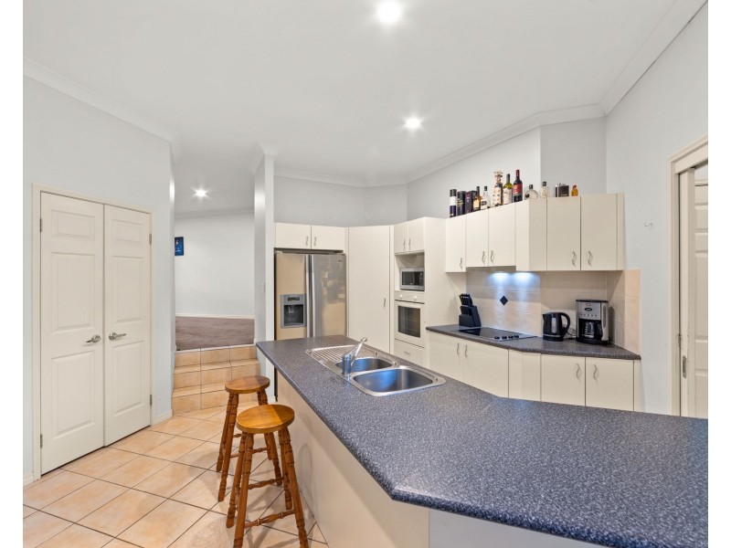 34 Gawain Drive, Ormeau QLD 4208