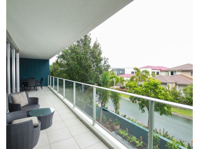 3201/2 Activa Way, Hope Island QLD 4212