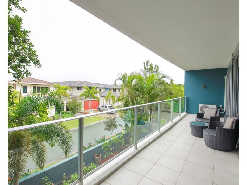 3201/2 Activa Way, Hope Island QLD 4212