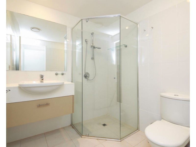 3201/2 Activa Way, Hope Island QLD 4212