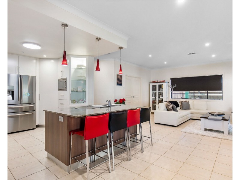 23 Maidenwell Road, Ormeau QLD 4208