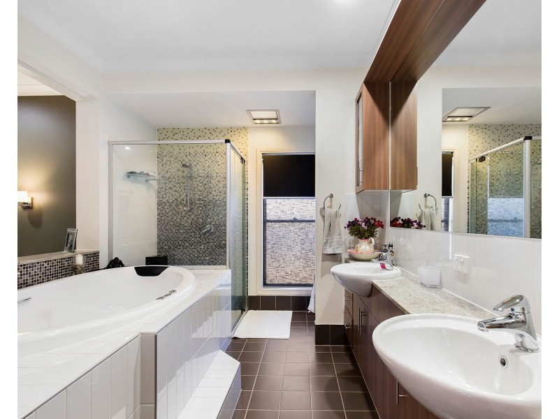 23 Maidenwell Road, Ormeau QLD 4208