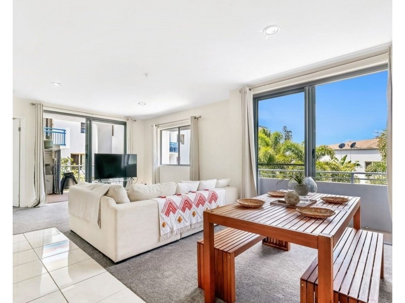 7/43 Anembo Street, Chevron Island QLD 4217