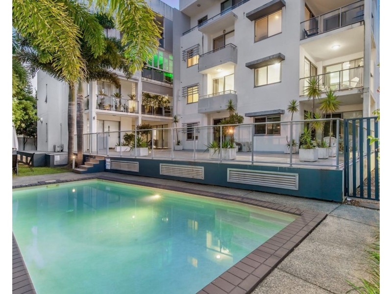 7/43 Anembo Street, Chevron Island QLD 4217