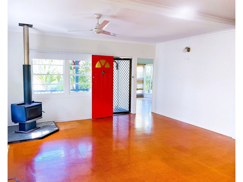15 Dowling Drive, Southport QLD 4215