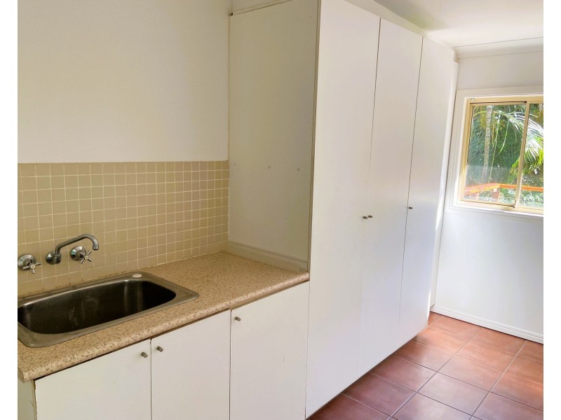 15 Dowling Drive, Southport QLD 4215