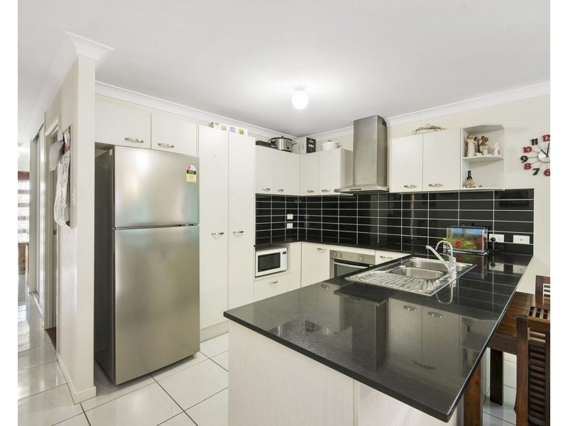 11 Jersey Street, North Lakes QLD 4509