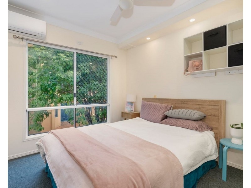 5/17 Stanhill Drive, Surfers Paradise QLD 4217