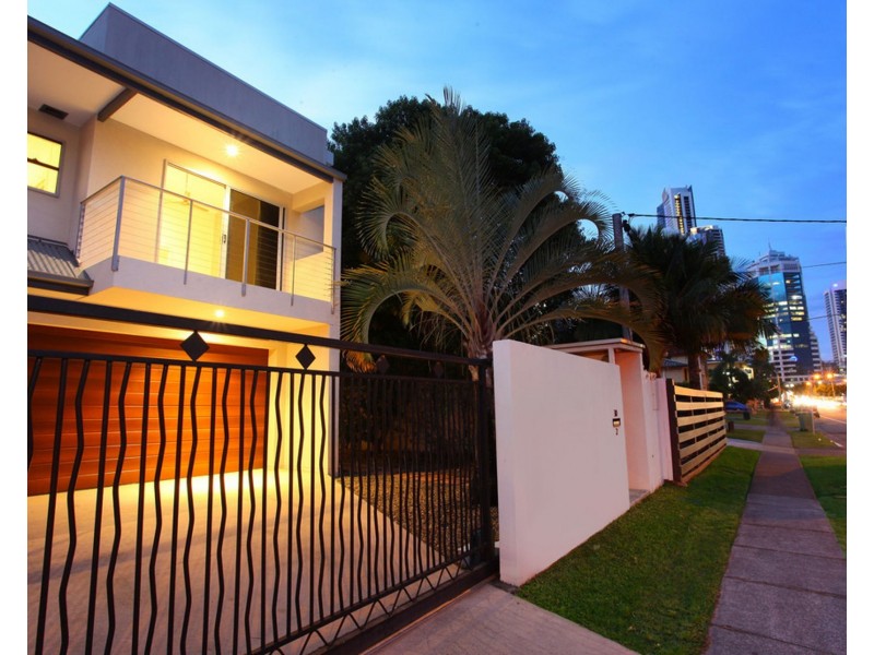 1 & 2 30 PENINSULAR DRIVE, Surfers Paradise QLD 4217