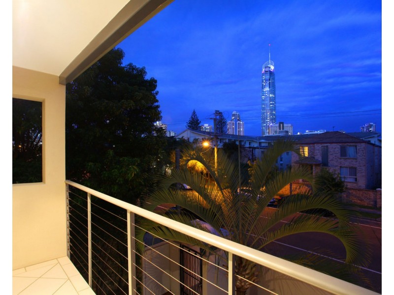 1 & 2 30 PENINSULAR DRIVE, Surfers Paradise QLD 4217