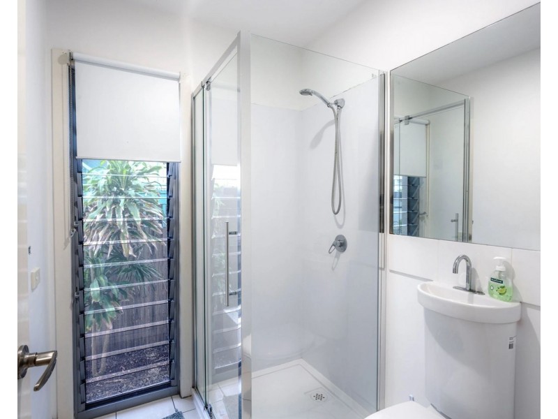 1 & 2 30 PENINSULAR DRIVE, Surfers Paradise QLD 4217