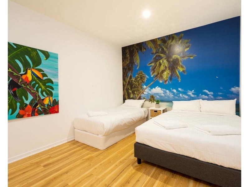 1 & 2 30 PENINSULAR DRIVE, Surfers Paradise QLD 4217