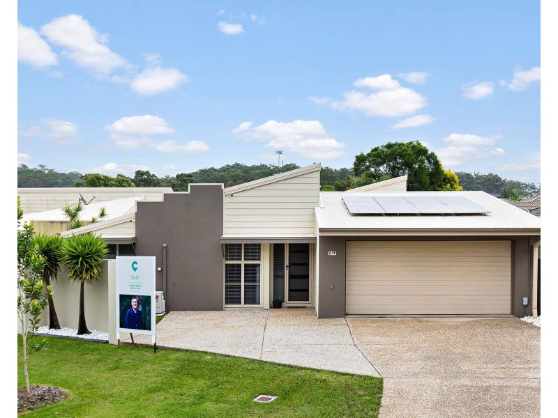 2/17 Sandhurst Crescent, Upper Coomera QLD 4209