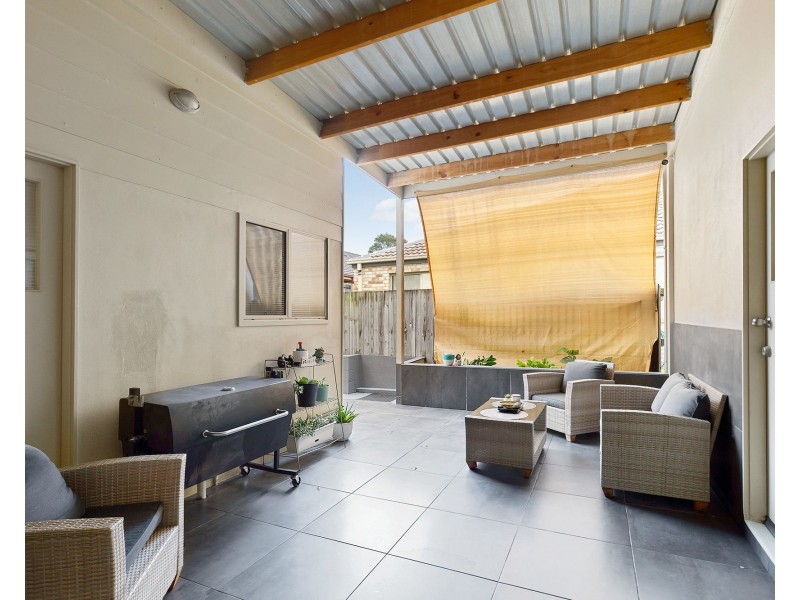 2/17 Sandhurst Crescent, Upper Coomera QLD 4209