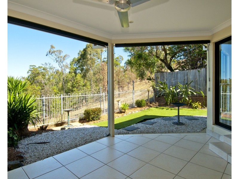 2/66 Kincaid Drive, Highland Park QLD 4211