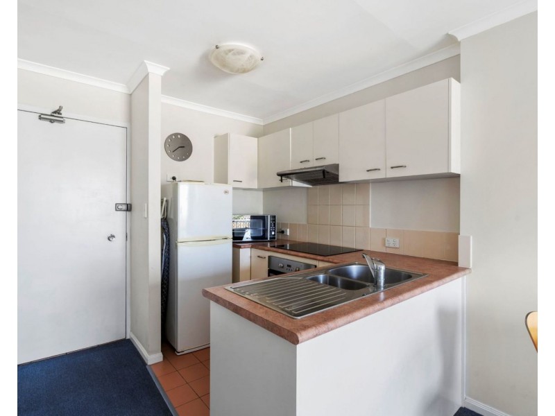 16/4 Adori Street, Surfers Paradise QLD 4217