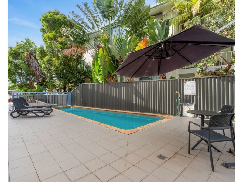 16/4 Adori Street, Surfers Paradise QLD 4217