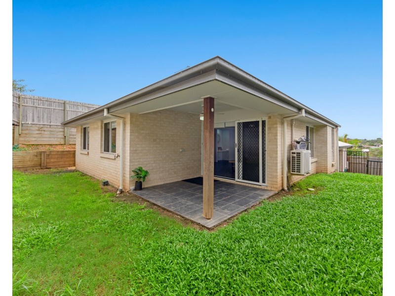 52 Cassidy Cres, Willow Vale QLD 4209