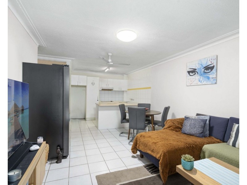 2/91 Queen Street, Southport QLD 4215