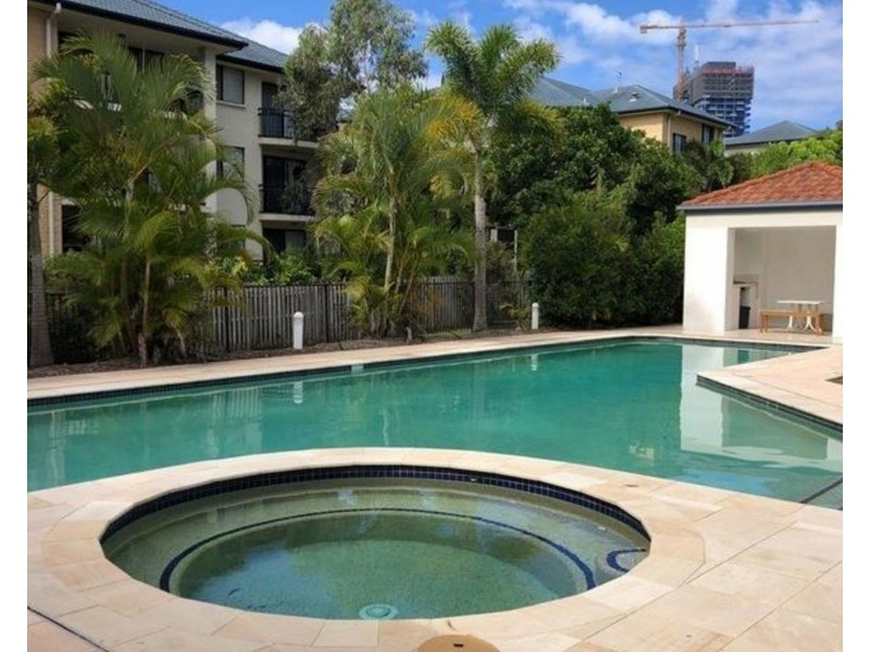 30/132 High Street, Southport QLD 4215