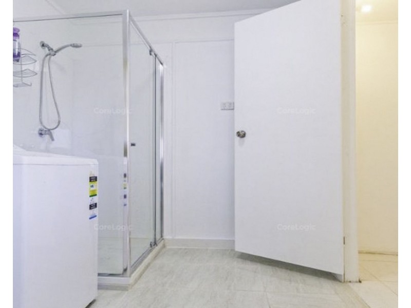 29 Palm Avenue, Surfers Paradise QLD 4217