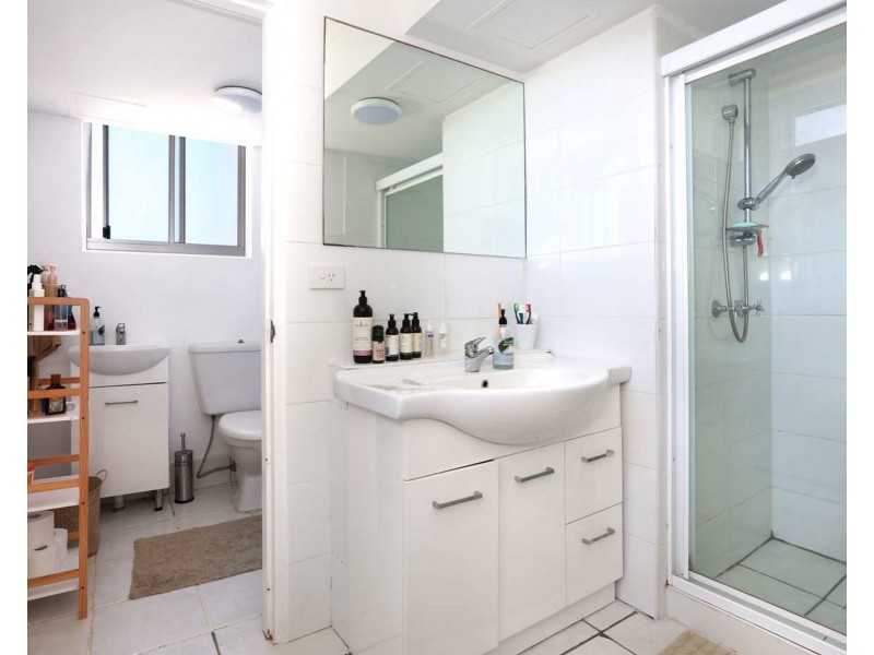 12/3303 Surfers Paradise Boulevard, Surfers Paradise QLD 4217