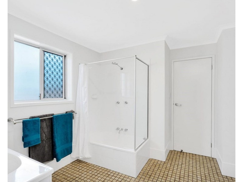 10/82 Lawrence Drive, Nerang QLD 4211