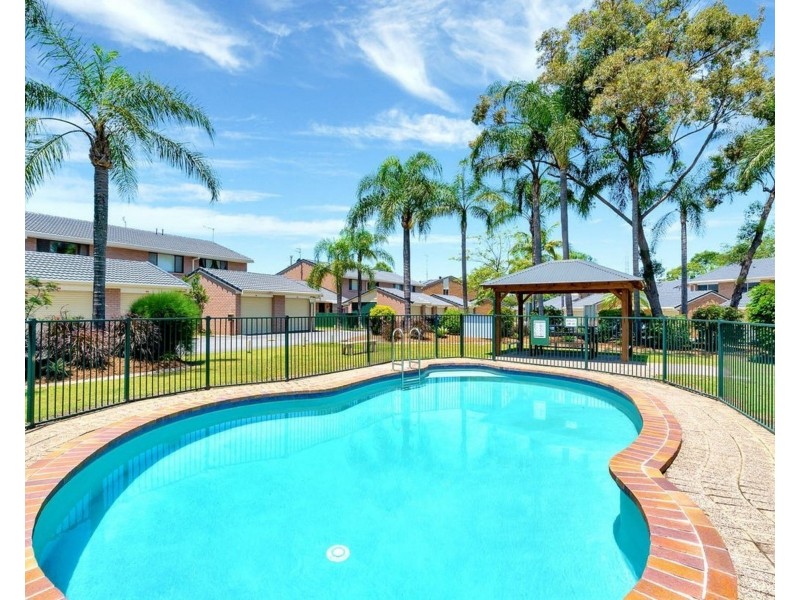 10/82 Lawrence Drive, Nerang QLD 4211